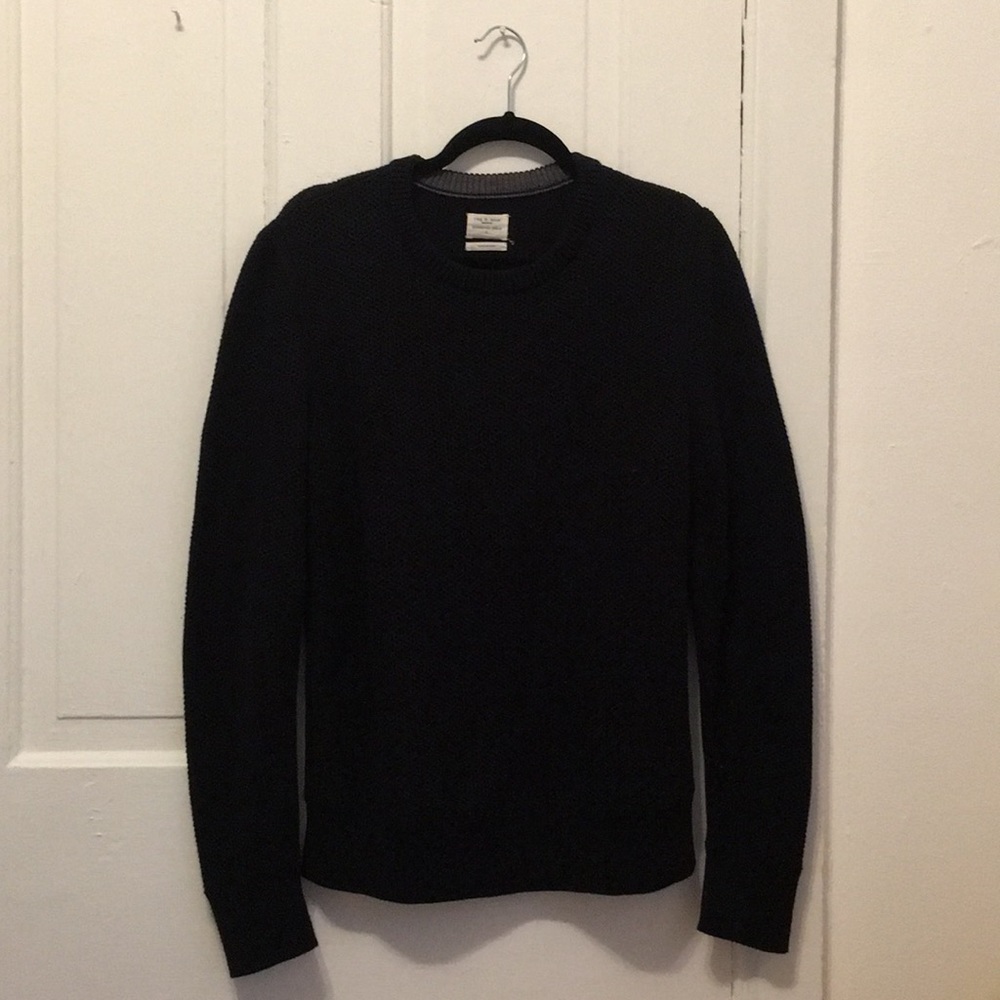 Men’s Rag and Bone knitted sweater